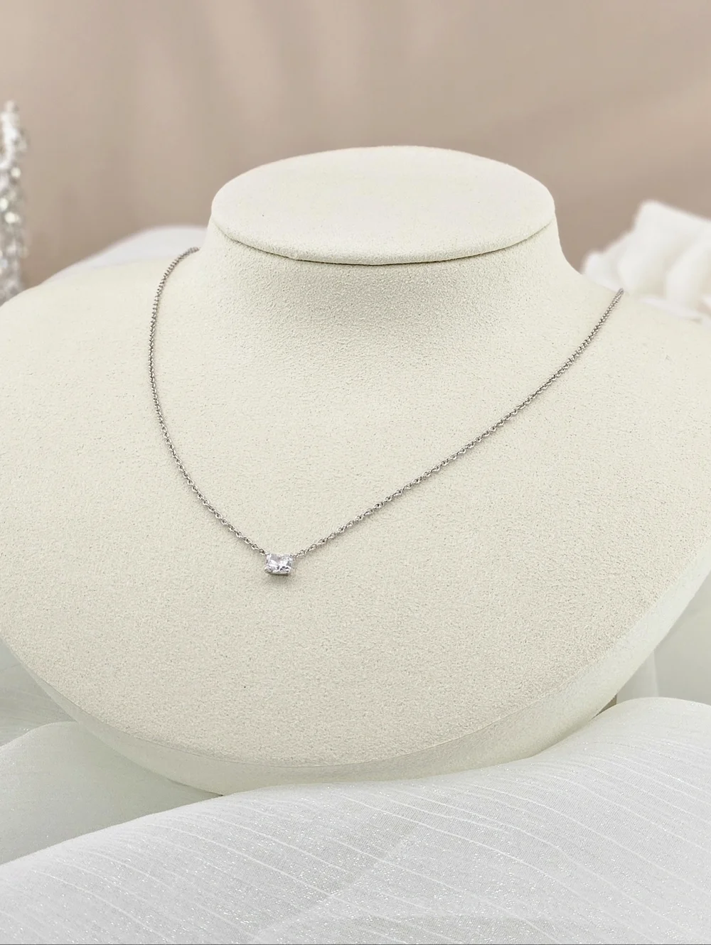 Nadri Necklace Modern Luv Small Emerald Cut Necklace Cubic Zirconia Pendant Gift - Picture 3 of 5